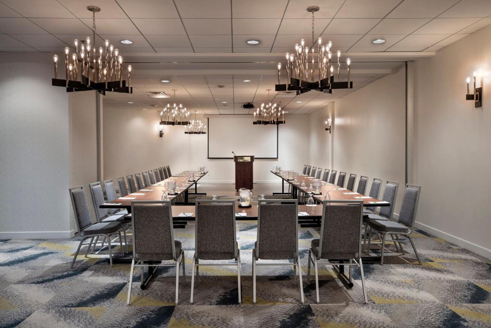Holiday Inn Montreal Longueuil By Ihg Екстериор снимка