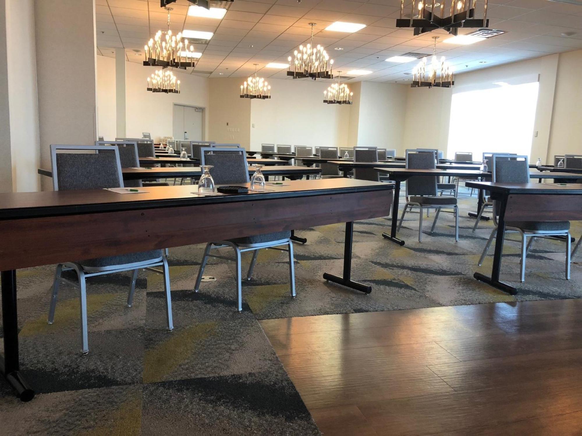 Holiday Inn Montreal Longueuil By Ihg Екстериор снимка